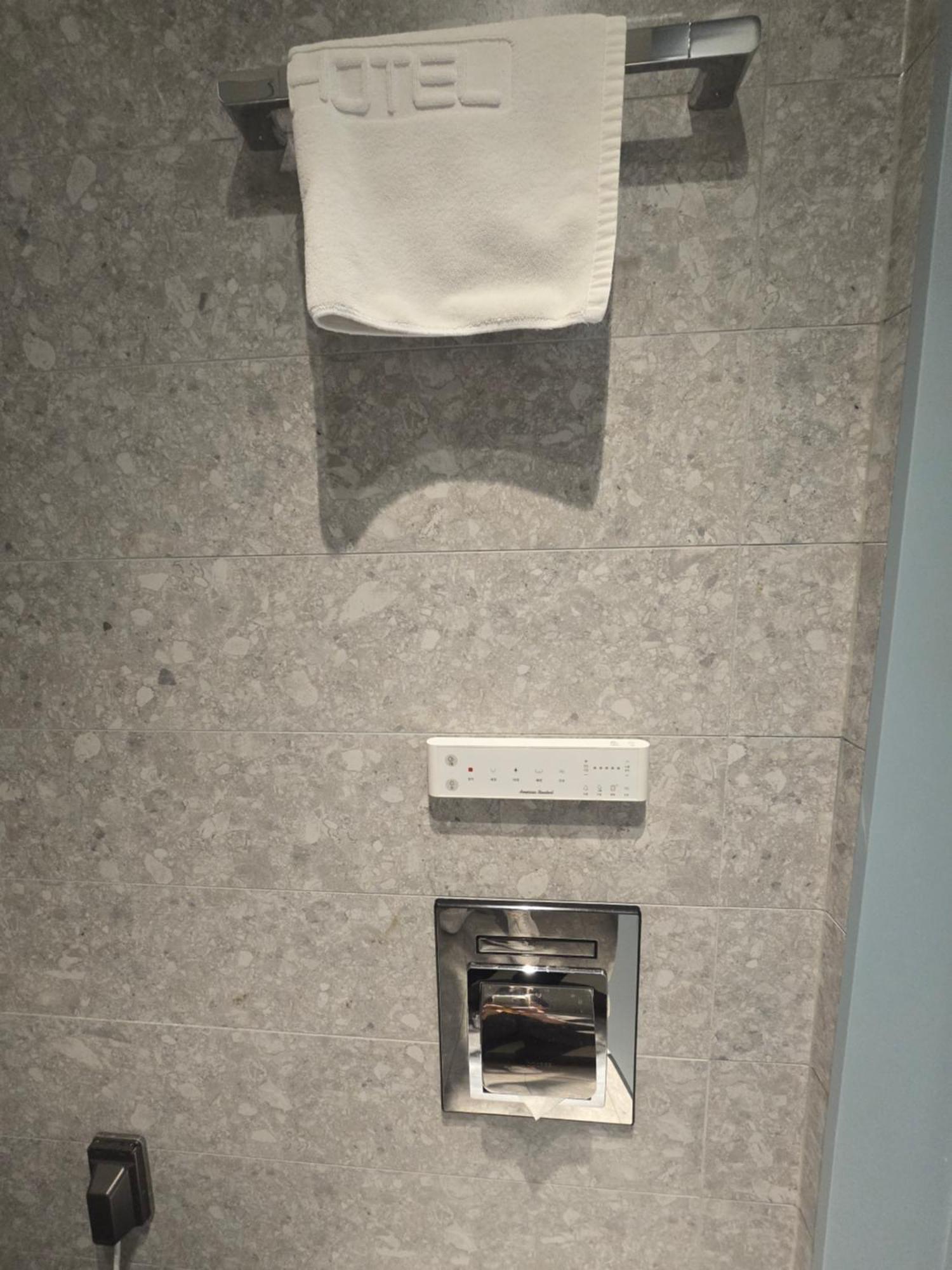 N285Hotel Seoul Bagian luar foto