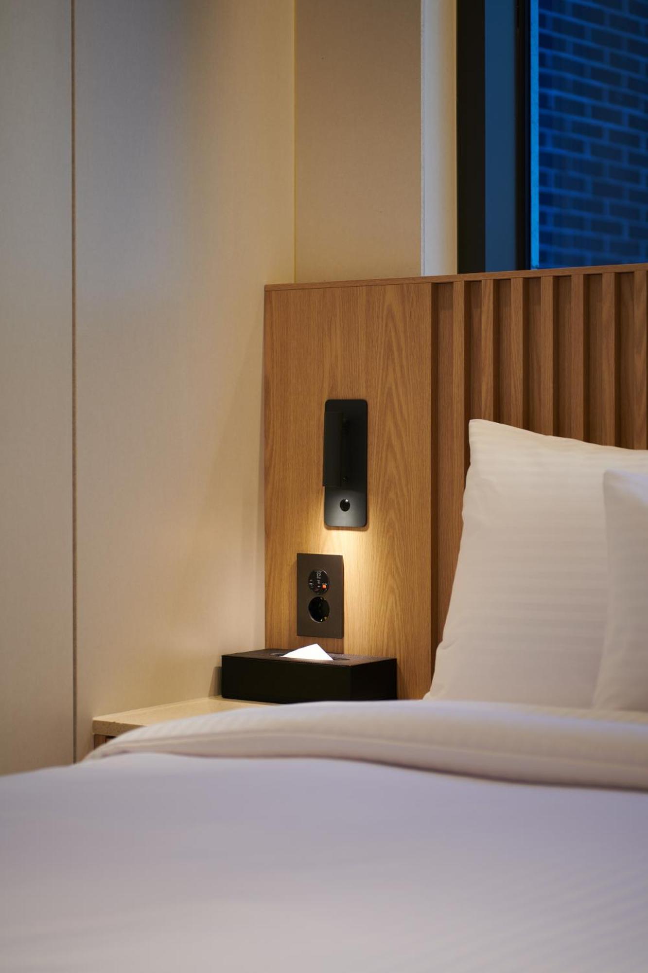 N285Hotel Seoul Bagian luar foto